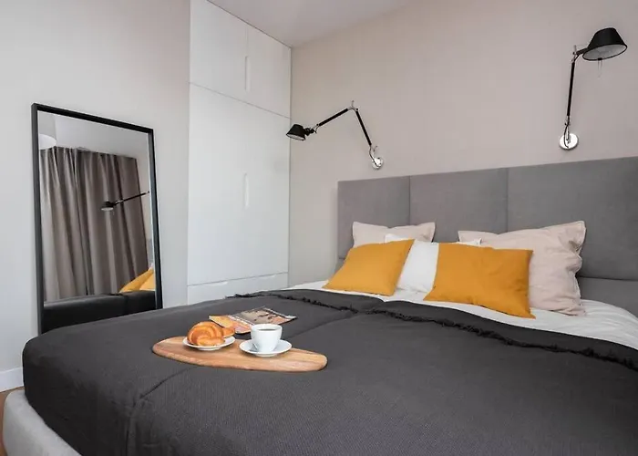 Stylish Luminis In Krakow's Kazimierz Apartament